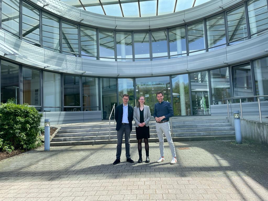 Dr. Hendrik Schulte-Wrede und Alexander Groß bei Lhoist Germany Rheinkalk GmbH